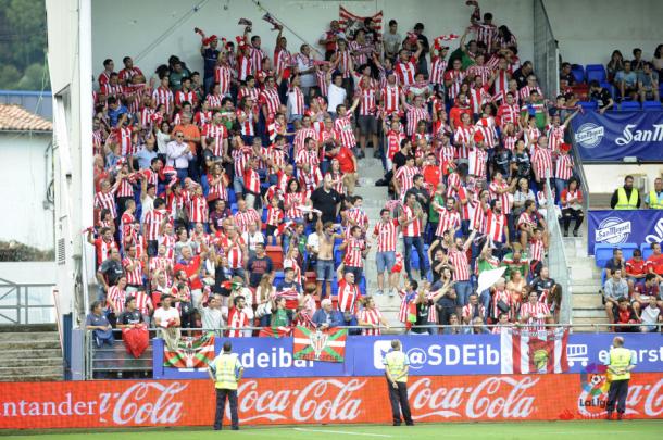 La afición del Athletic celebra el gol de Aduriz | Fotografía: LFP