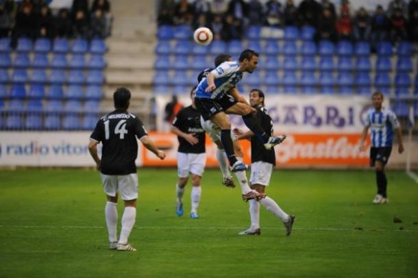 El Deportivo Alavés venció 2-1 en la 2010/2011   |  Fotografía: Resultados Fútbol