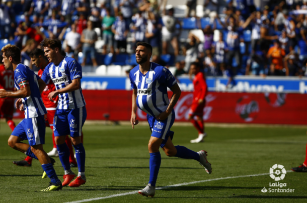 Bastón marca el 1-1. Foto: Twitter de La Liga.