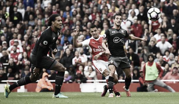 Alexis Sánchez en el último partido del Arsenal. Foto: t13