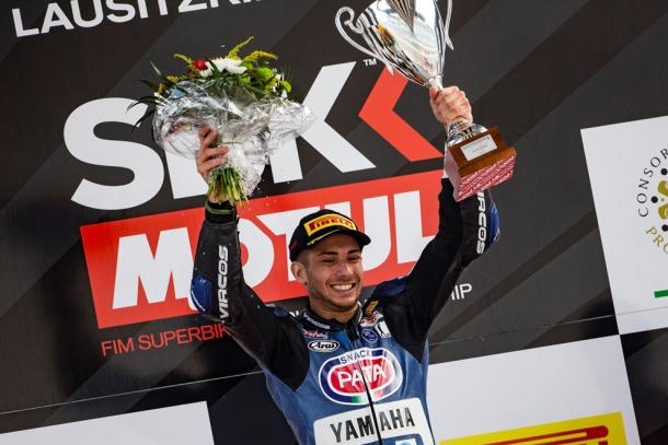 Alfonso Coppola en su primera victoria mundialista en Lausitzring | Foto: Yamaha Racing