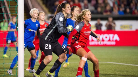 Long as a Thorn, facing off against her new team the Seattle Reign. l Photo: Getty Images