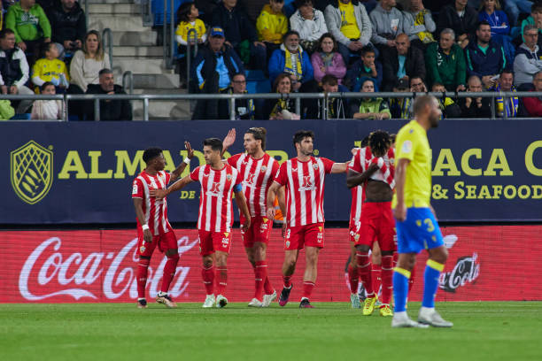 La UD Almería celebra el gol anotado frente al Cádiz. Foto: Getty Images