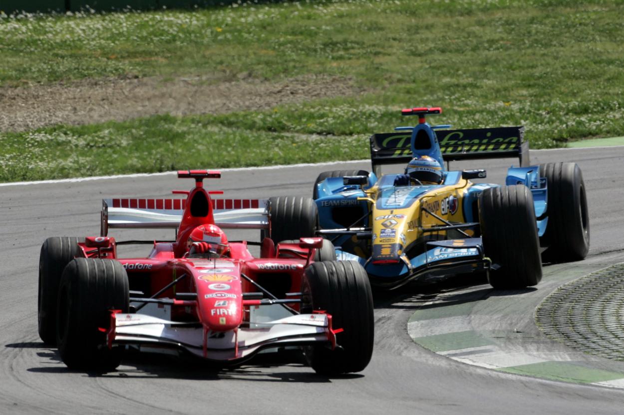 Fernando Alonso vs Schumacher / @F1