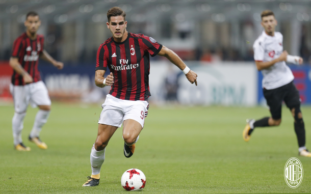 Andrè Silva, acmilan.com