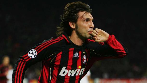Pirlo celebra un gol con el Milan | Foto: Getty Images