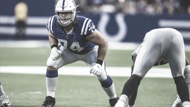 Anthony Castonzo continua su carrera en los Colts (foto Colts.com)