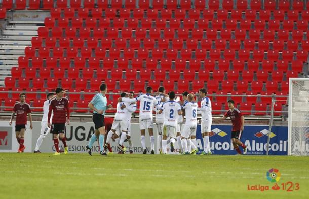 Jugadores del UCAM Murcia celebrando el gol ante el Mirandés | Foto: La Liga