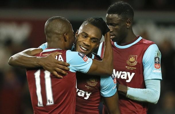 Antonio celebrates his goal (photo: AP)