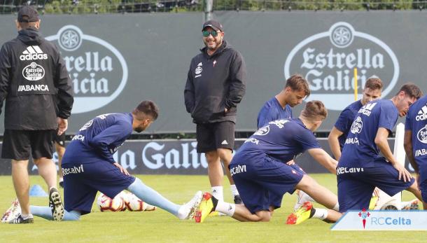 Antonio Mohamend entrenado al equipo | Foto: RC Celta de Vigo