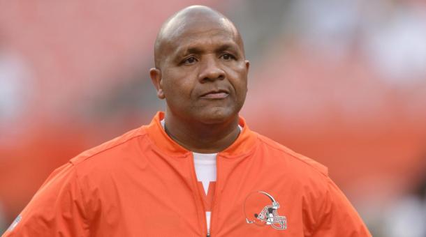 Hue Jackson will now have to go back to the drawing board for his starting quarterback | Source: si.com