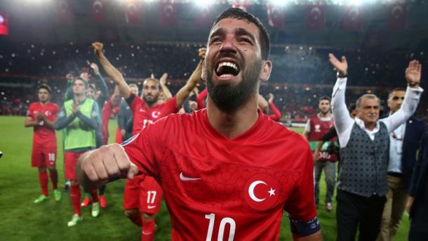 The team celebrate qualifying for Euro 2016 | Photo: Sky Sports