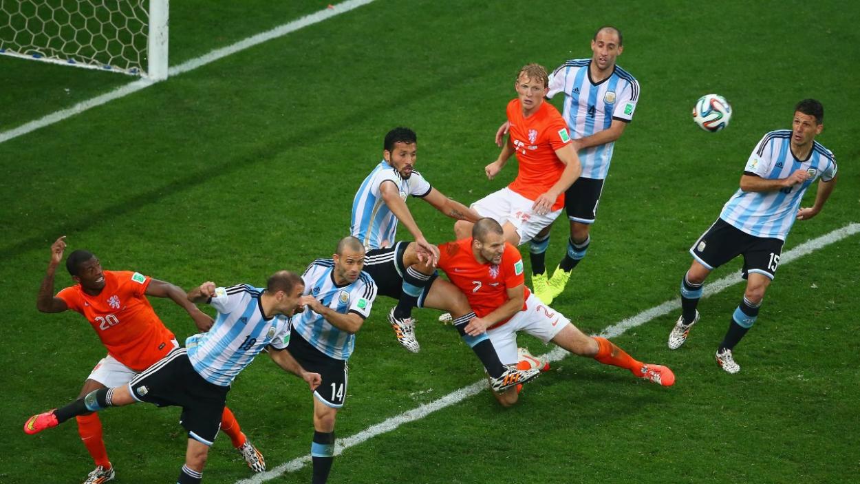 Em 2014, Argentina derrotou Holanda nos pênaltis, mas caiu novamente para a Alemanha na final  (Foto: Divulgação/Fifa)