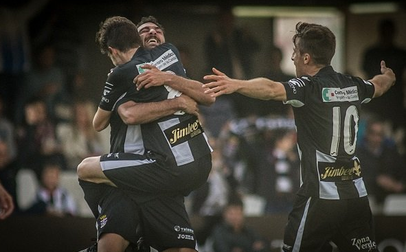 Celebración gol de Arturo | Foto: Andy Céspedes