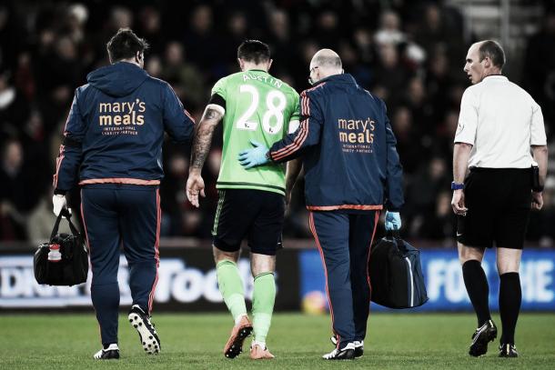 Charlie Austin looks set for a spell on the sidelines after a hamstring injury (photo source: getty)