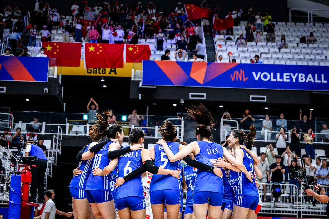 Inconstante, Brasil perde no tie-break para o Canadá na VNL