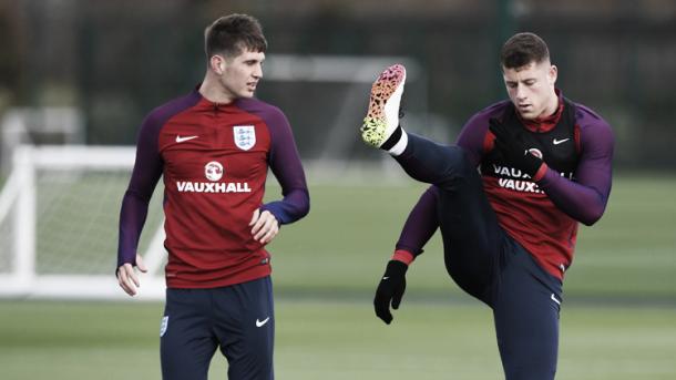 Ross Barkley and John Stones training ahead of Thursday's final warm-up game against Portugal. | Photo: Getty Images