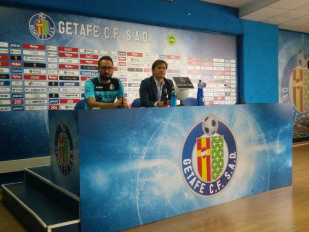 José Bordalás, junto al director deportivo Toni Muñoz | Fotografía: Diego Alonso
