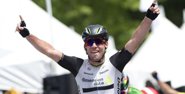 Dimension Data consigue su segunda victoria en la historia del Tour. | Foto: T. de Waele