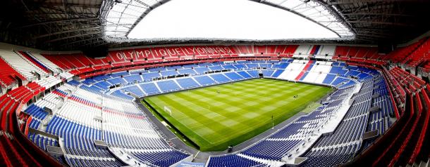 O palco do jogo desta noite | Foto: Site Oficial Euro 0016