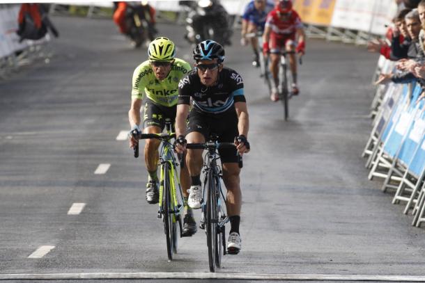 Intenso duelo entre Henao y Contador | Fotografía: Bettini Photo