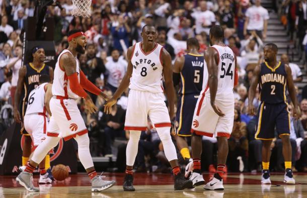 Bismack Biyombo, centro dei Toronto Raptors | www.zimbio.com