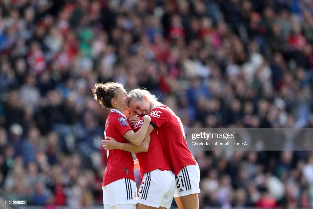 <strong><a  data-cke-saved-href='https://www.vavel.com/en/football/2023/03/11/womens-football/1140305-chelsea-vs-manchester-united-womens-super-league-preview-gameweek-15-2023.html' href='https://www.vavel.com/en/football/2023/03/11/womens-football/1140305-chelsea-vs-manchester-united-womens-super-league-preview-gameweek-15-2023.html'>Maya Le Tissier</a></strong> of Manchester United celebrates with <strong><a  data-cke-saved-href='https://www.vavel.com/en/football/2020/12/16/womens-football/1051679-chelsea-3-0-8-0-benfica-wsl-title-holders-are-through-to-the-round-of-16-in-the-uefa-womens-champions-league.html' href='https://www.vavel.com/en/football/2020/12/16/womens-football/1051679-chelsea-3-0-8-0-benfica-wsl-title-holders-are-through-to-the-round-of-16-in-the-uefa-womens-champions-league.html'>Hannah Blundell</a></strong> and <strong><a  data-cke-saved-href='https://www.vavel.com/en/football/2023/04/28/womens-football/1145236-carla-ward-somethings-got-to-change-as-aston-villa-frustrated-by-officiating-while-united-triumphed-in-fergie-time.html' href='https://www.vavel.com/en/football/2023/04/28/womens-football/1145236-carla-ward-somethings-got-to-change-as-aston-villa-frustrated-by-officiating-while-united-triumphed-in-fergie-time.html'>Millie Turner</a></strong> after scoring their side's third goal during the FA Women's Super League match between Manchester United WFC and Reading WFC at Leigh Sports Village on September 17, 2022 in Leigh, England. (Photo by Charlotte Tattersall - The FA/The FA via Getty Images)