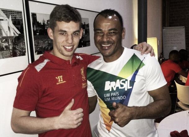 Flanagan meets huge admirer Brazilian legend Cafu (image: instagram)
