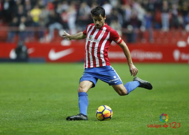 Canella sustituyó a Sergio Álvarez en el once inicial // Imagen: LaLiga 123