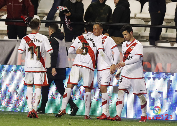 Jugadores del Rayo Vallecano celebrando un gol | Fotografía: La Liga
