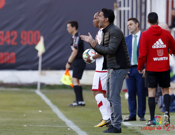 Míchel durante un encuentro en Vallecas | Fotografía: La Liga