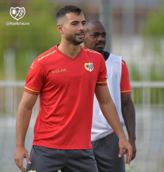 Amat durante un entrenamiento | Fotografía: Rayo Vallecano S.A.D.