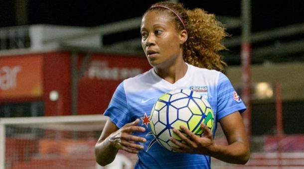 Casey Short playing for the Chicago Red Stars in 2016. Source: Four Four Two