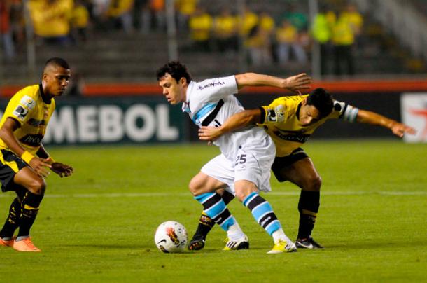 Barcelona - Gremio en la Copa Sudamericana 2012 | FOTO: El Universo
