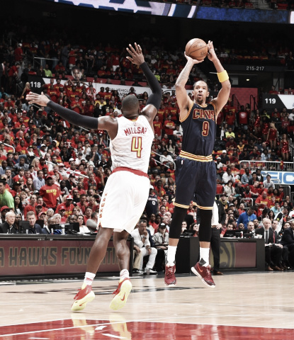 Channing Frye led the Cavaliers with 27 points off the bench. (Jesse D. Garrabrant/NBAE/Getty Images)