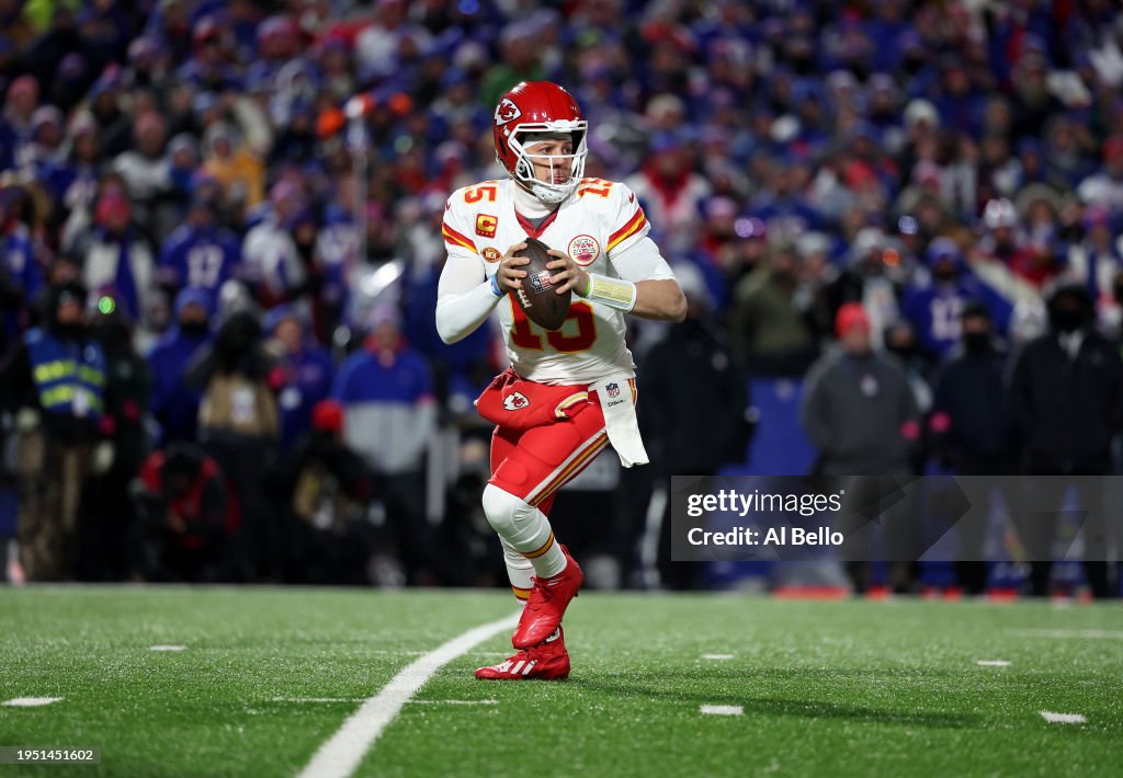 <strong><a  data-cke-saved-href='https://www.vavel.com/en-us/nfl/2024/01/14/1168659-kansas-city-chiefs-26-7-miami-dolphins-ice-cold-chiefs-pick-up-the-win.html' href='https://www.vavel.com/en-us/nfl/2024/01/14/1168659-kansas-city-chiefs-26-7-miami-dolphins-ice-cold-chiefs-pick-up-the-win.html'>Patrick Mahomes</a></strong> #15 of the <strong><a  data-cke-saved-href='https://www.vavel.com/en-us/nfl/2023/12/11/1165747-nfl-bills-20-17-chiefs-brilliant-bills-as-mahomes-sees-red-mist-with-kc-losing-by-three.html' href='https://www.vavel.com/en-us/nfl/2023/12/11/1165747-nfl-bills-20-17-chiefs-brilliant-bills-as-mahomes-sees-red-mist-with-kc-losing-by-three.html'>Kansas City</a></strong> Chiefs in action against the Buffalo Bills during their AFC Divisional Playoff game at Highmark Stadium on January 21, 2024 in Orchard Park, New York. (Photo by Al Bello/Getty Images)