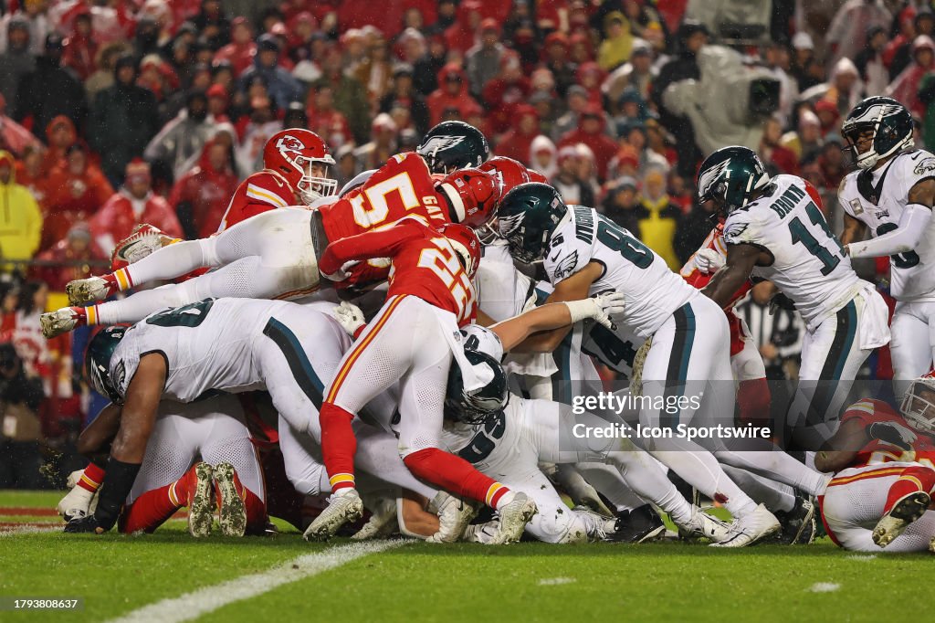  The Philadelphia Eagles offense does the Tush Push for a go ahead touchdown in the fourth quarter of an NFL football game between the Philadelphia Eagles and <strong><a  data-cke-saved-href='https://www.vavel.com/en-us/soccer/2023/10/28/mls/1160837-2023-west-wild-card-game-sporting-kansas-city-0-0-4-2-pen-san-jose-earthquakes-meila-salloi-the-heroes-as-skc-advance.html' href='https://www.vavel.com/en-us/soccer/2023/10/28/mls/1160837-2023-west-wild-card-game-sporting-kansas-city-0-0-4-2-pen-san-jose-earthquakes-meila-salloi-the-heroes-as-skc-advance.html'>Kansas City</a></strong> Chiefs on Nov 20, 2023 at GEHA Field at Arrowhead Stadium in Kansas City, MO. (Photo by Scott Winters/Icon Sportswire via Getty Images)