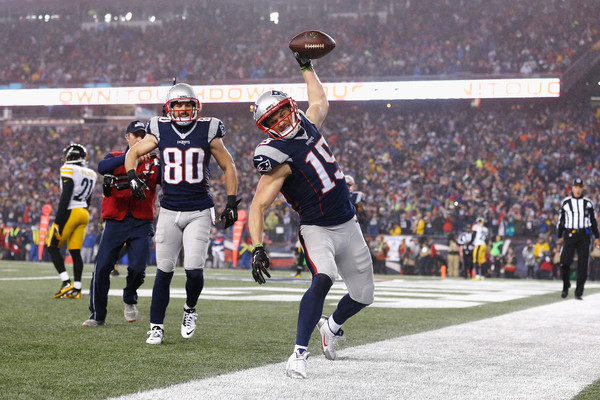 Chris Hogan has been dealing with an injury but could be the x-factor on Sunday, just like he was in the AFC Championship. (Jim Rogash/Getty Images)