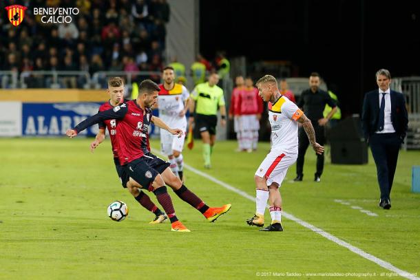 Ciciretti in azione contro il Cagliari. | Fonte: sito ufficiale Benevento Calcio