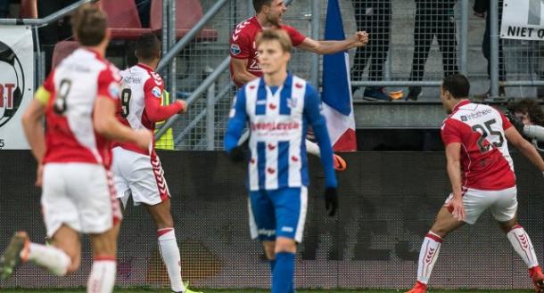 Gol de Ludwig. FOTO: Eredivisie