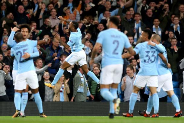 Esulta il Manchester City al gol dell'1-0 di Sterling - Foto Manchester City Twitter