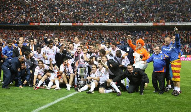 La Copa del Rey de 2008, último título conseguido por los ches | Fuente: valenciacf.com