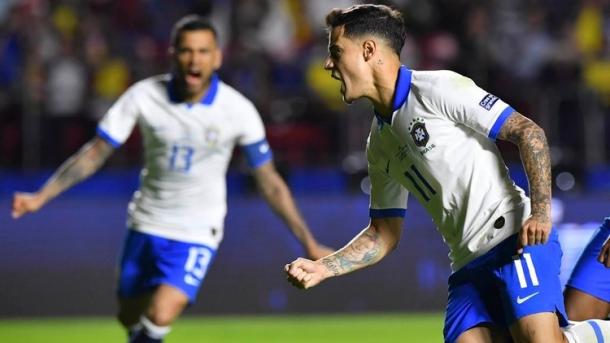 Coutinho, la salvación de Brasil en un partido que se tornaba complicado. | Fuente: Infobae.
