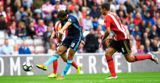 Stuani scores the stunning opener against Sunderland. | Image source: Premier League