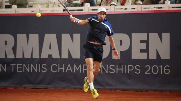 Pablo Cuevas (pictured above) won his semifinal match against Renzo Olivo in the German Open. Photo: Carolin Thiersch/atpworldtour.com