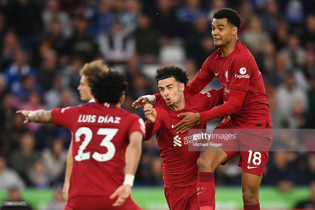 LEICESTER, ENGLAND - MAY 15: Curtis Jones of Liverpool celebrates with teammates after scoring the team's second goal during the <strong><a  data-cke-saved-href='https://www.vavel.com/en/football/2023/05/14/premier-league/1146767-guardiola-praises-clever-gundogan-with-city-one-win-away-from-title.html' href='https://www.vavel.com/en/football/2023/05/14/premier-league/1146767-guardiola-praises-clever-gundogan-with-city-one-win-away-from-title.html'>Premier League</a></strong> match between Leicester City and Liverpool FC at The King Power Stadium on May 15, 2023 in Leicester, England. (Photo by Michael Regan/Getty Images)