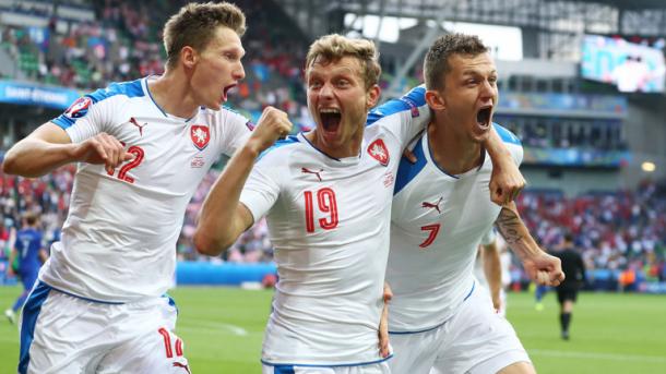 Krejci celebrates with his Slovenkian team mates in their match - Croatia at EURO 2016 (skysports.com)