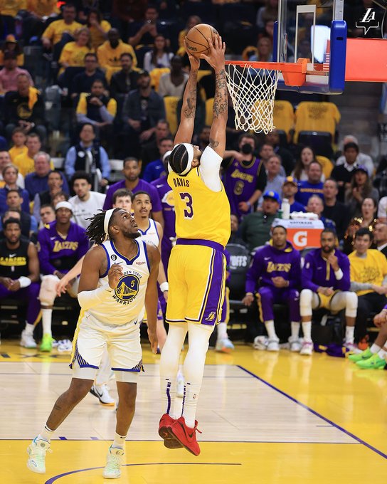 Fuente: Los Angeles Lakers