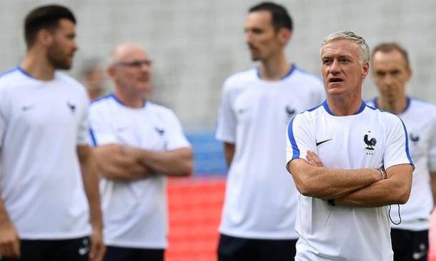 Deschamps and his team checked out the Stade de France on Thursday (photo; UEFA)