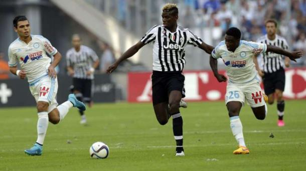 Djedje (right) is Mazzarri's latest recruit. | Photo: Getty Images